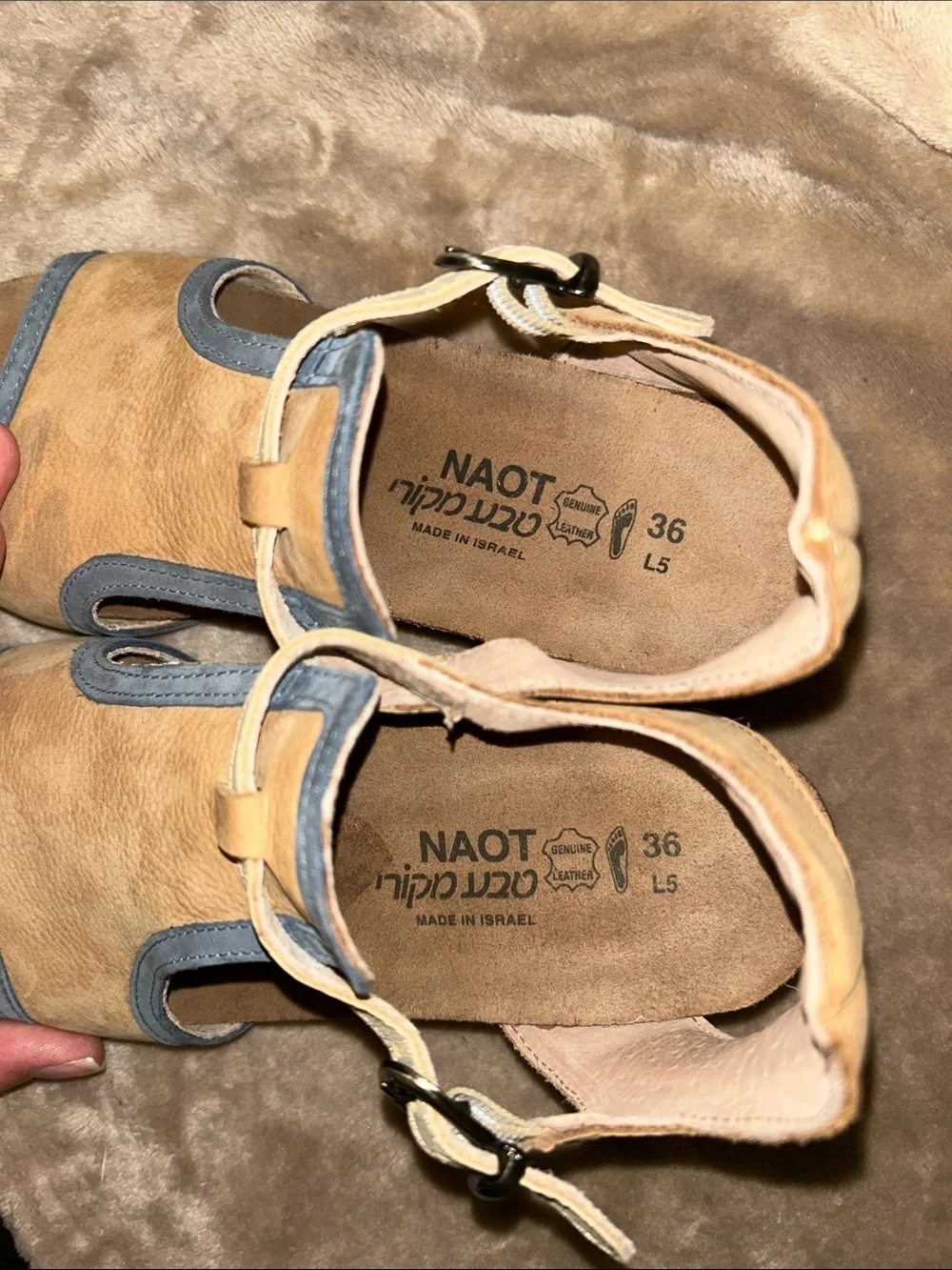 Naot Fiona Israeli Two-Tone Tan Gray Suede Leather Metallic Wedge Sandals EU 36